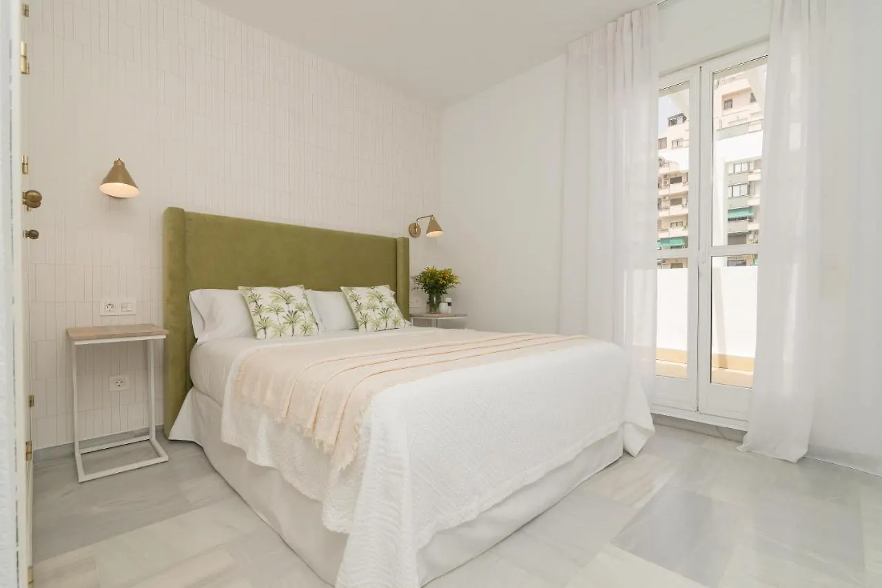 Apartamento iloftmalaga Ático Carihuela Torremolinos 0*,